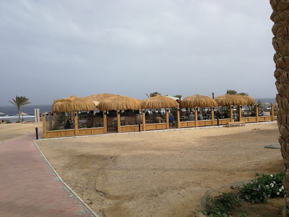 Gastro Three Corners Sea Beach Resort