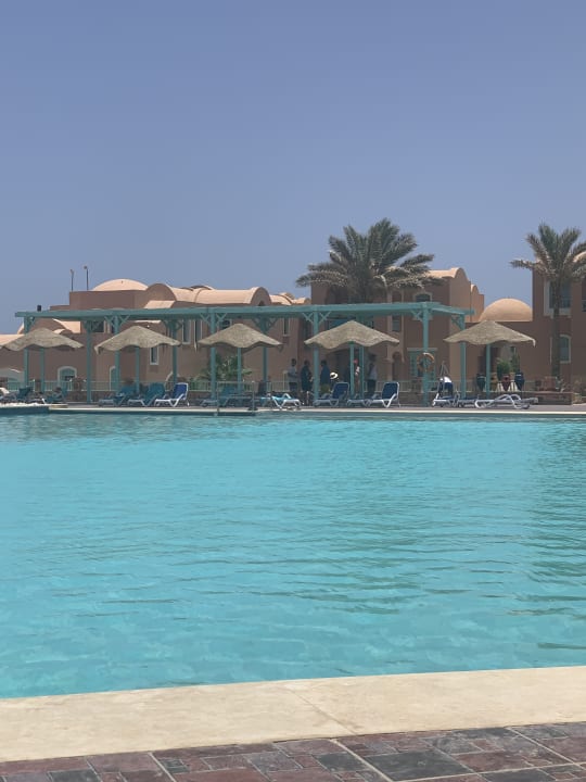 Pool Radisson Blu Resort, El Quseir
