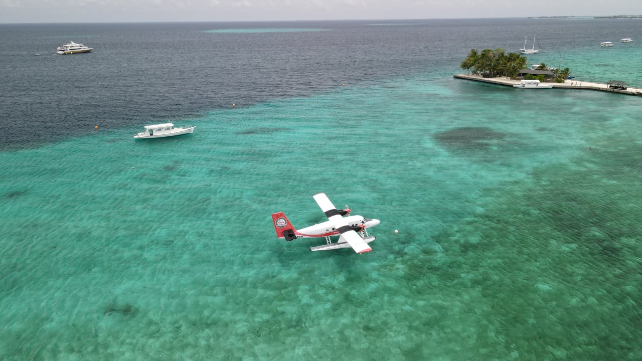 Strand Kuredu Island Resort & Spa
