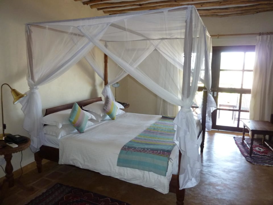 Schlafbereich Neptune Pwani Beach Resort & Spa