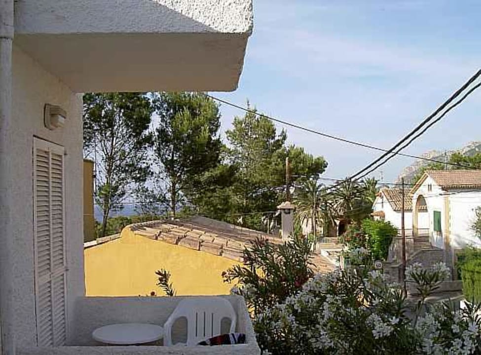 Blick vom Balkon auf die Rückseite Prinsotel Mal Pas (Adults only)