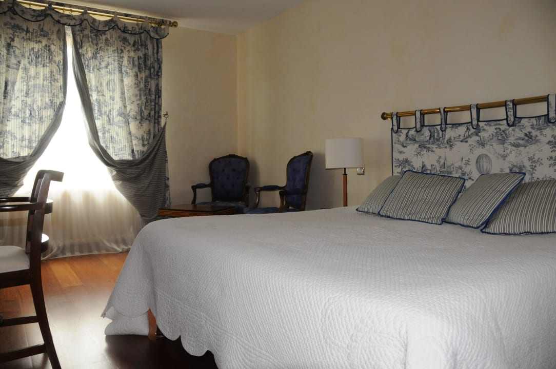 Une chambre Privilège L'Auberge Bretonne Hôtel-Restaurant