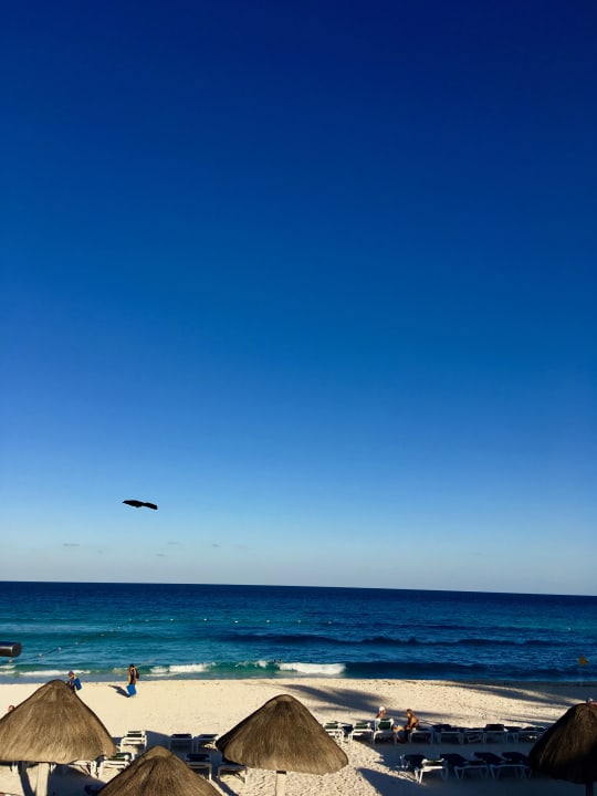 Strand Hotel J.W. Marriott Cancun Resort & Spa