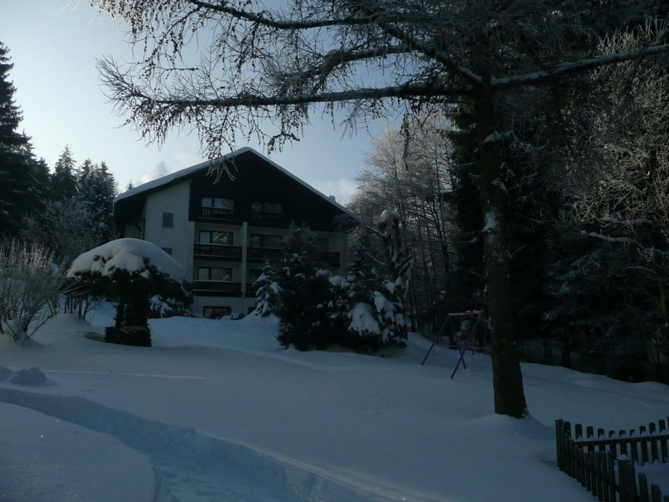 Außenansicht Winter Landhaus Am Forst