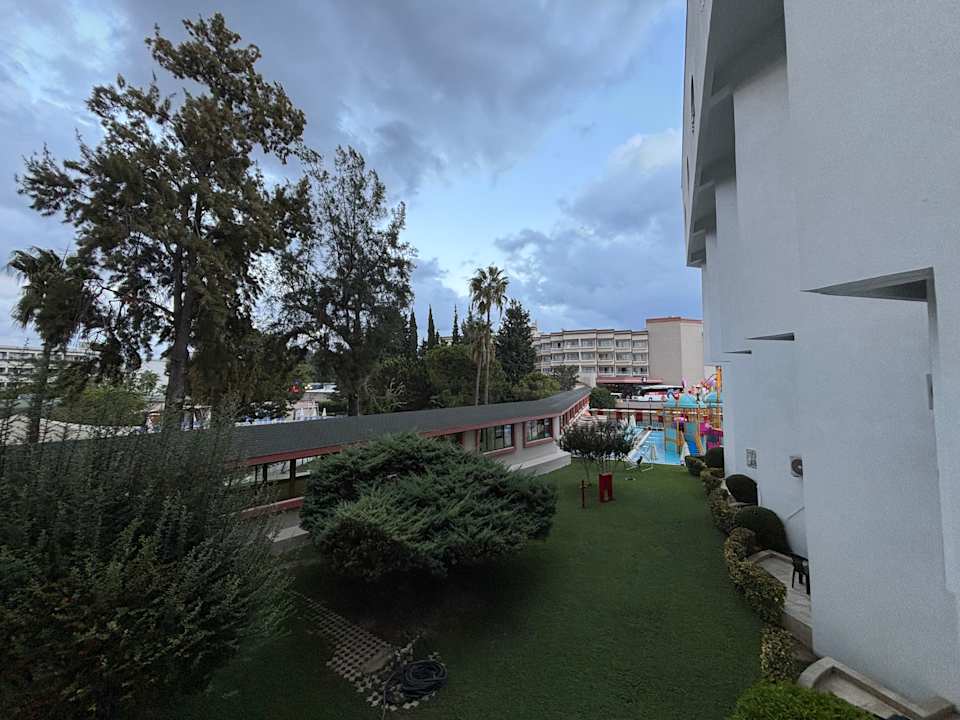 Ausblick Asteria Collection Side