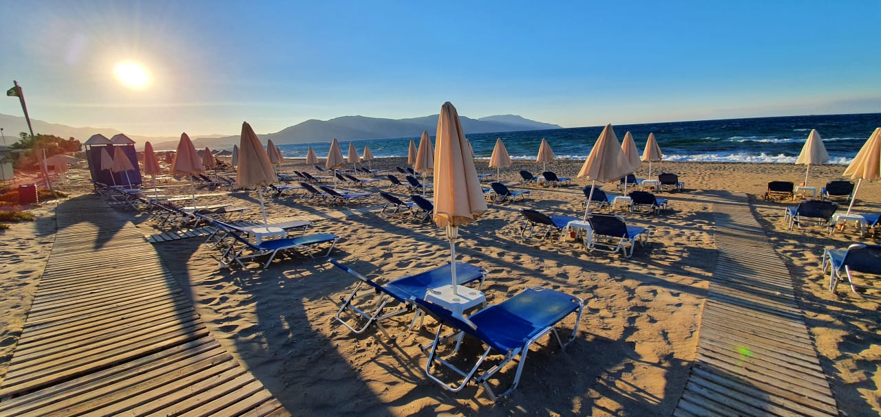 Strand HARPIN Happy Days Beach Hotel