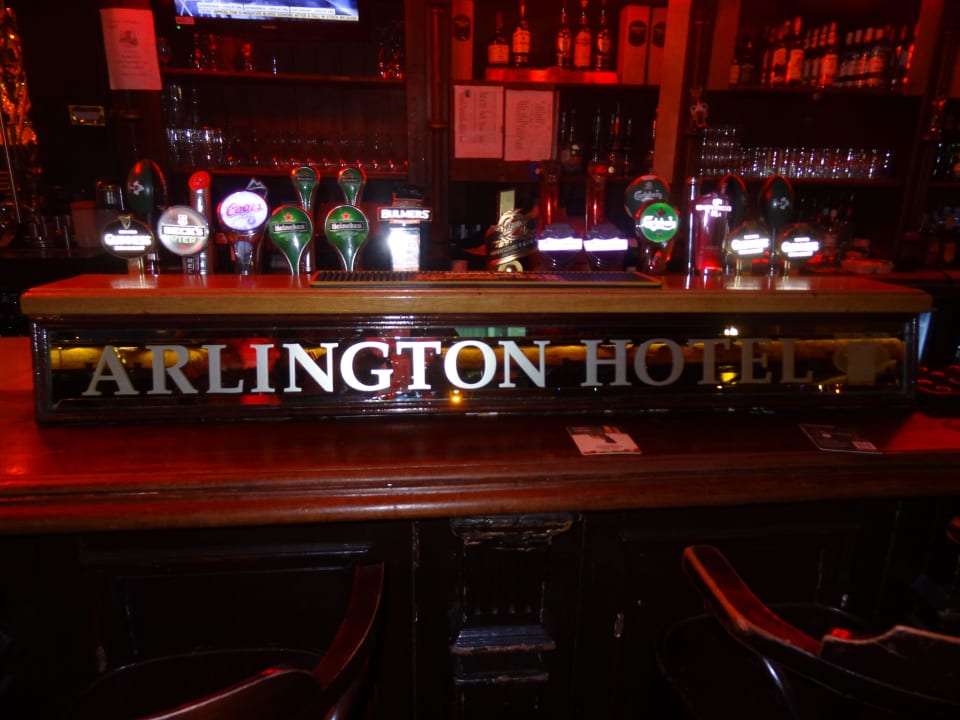 Bar Hotel Arlington