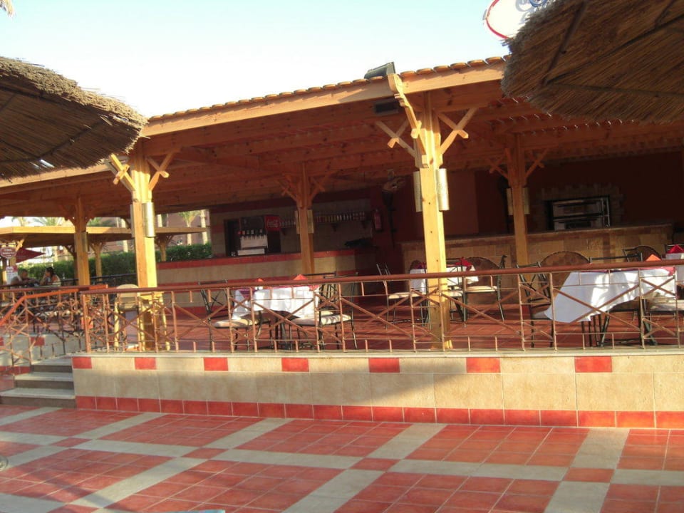 Terrasse bei den Restaurants Pickalbatros Aqua Vista Resort - Hurghada