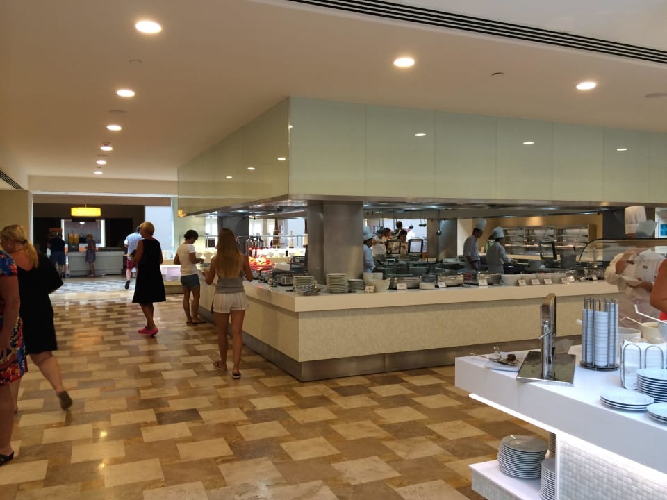 Hauptrestaurant Lara Barut Collection