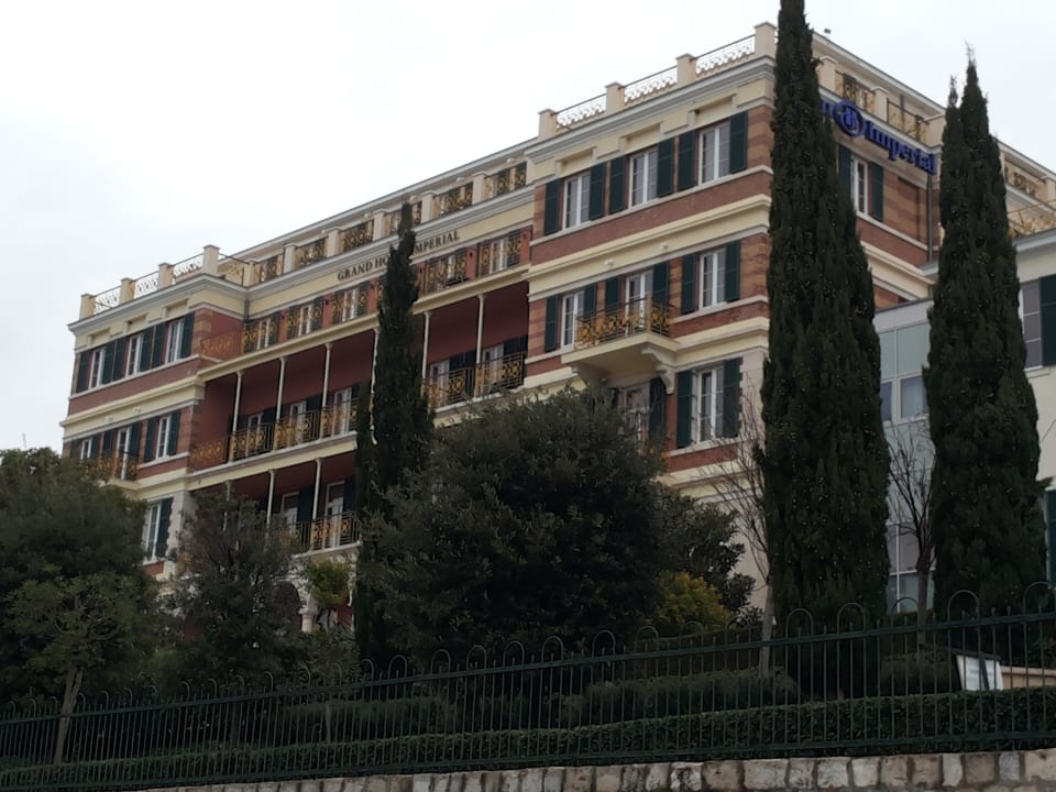 Vorderseite Hotel Hilton Imperial Dubrovnik