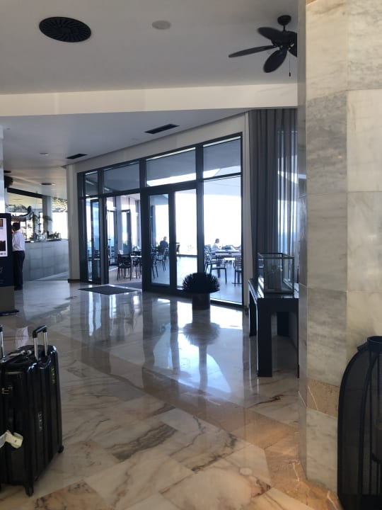 Lobby Hotel Baia Azul