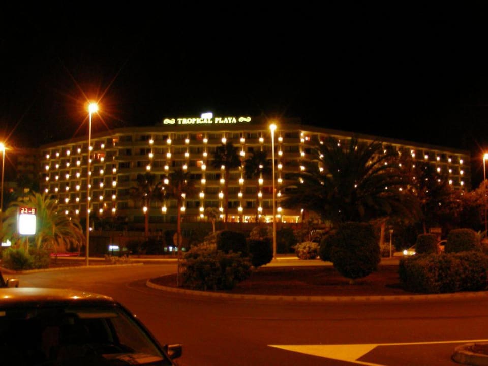 Hotel Tropical playa bei Nacht! Ole Tropical Tenerife