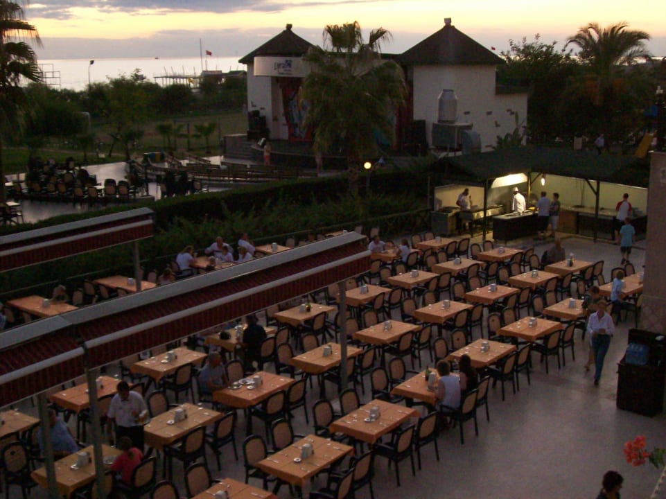 Außenrestaurant Selectum Family Comfort Side