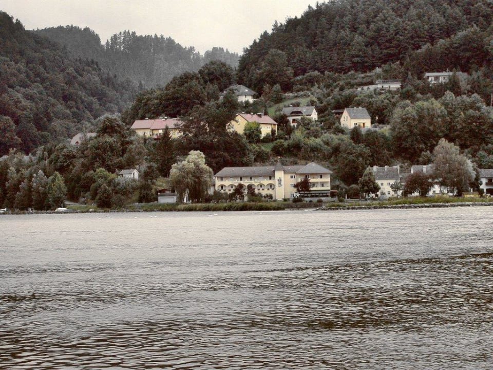 Über den Bach Gasthof - Landhotel Ernst