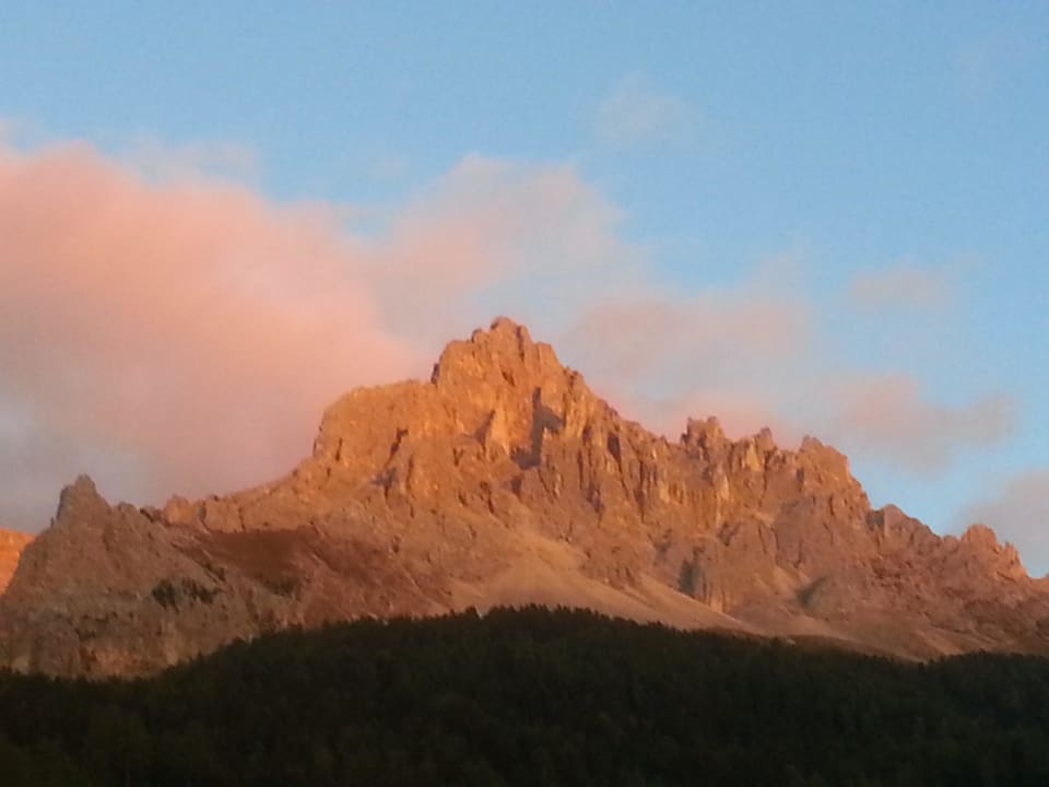 "Bei untergehender Sonne" Piccolo Hotel Obereggen (Nova Ponente