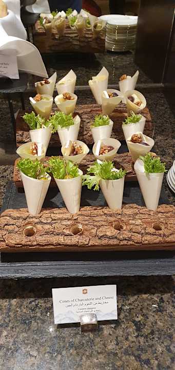 Gastro Shangri-La Hotel Dubai