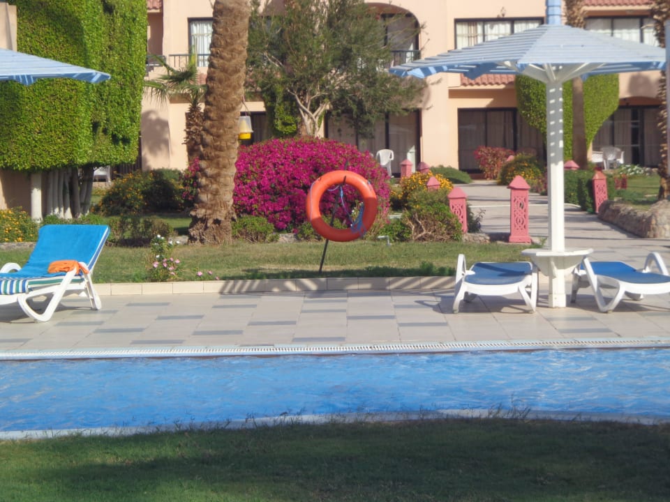 Rettungsschwimmreifen sind vorhanden Ali Baba Palace Hotel