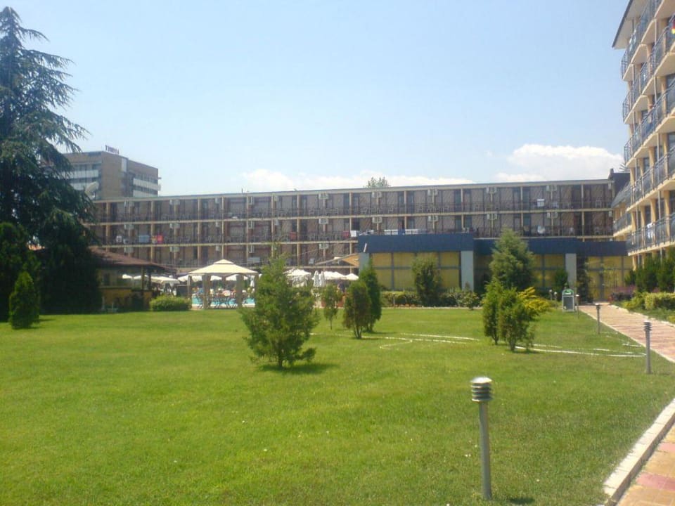 Aussenansicht Hotel Baikal