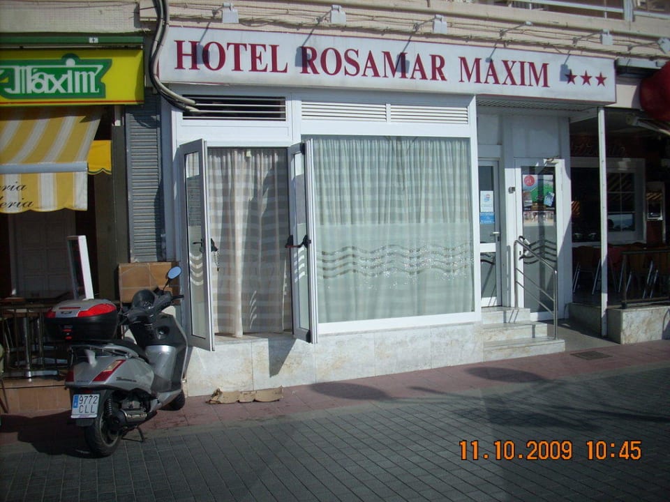 Der Eingang Hotel Rosamar Maxim - Adults only