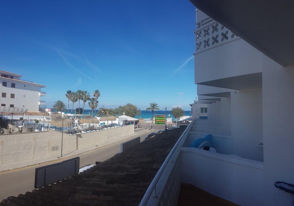 Ausblick R2 Veronica Beach Hotel