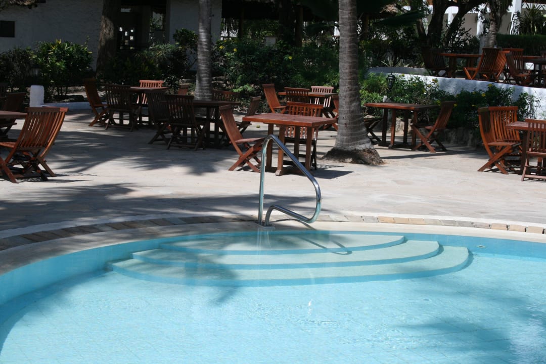 Neu gestalteter Pool Hotel Diani Sea Lodge