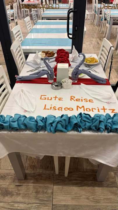 Gastro Dream World Palace Hotel