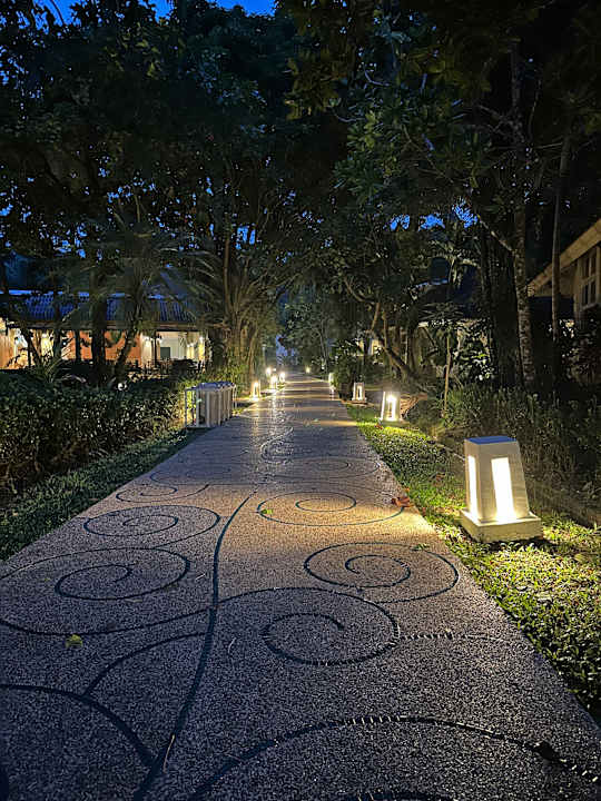 Gartenanlage Baan Khaolak Beach Resort