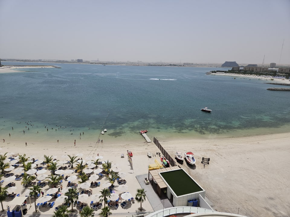 Strand Hampton by Hilton Marjan Island