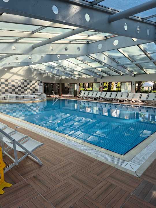 Pool Hane Family Resort