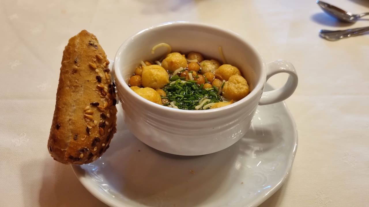 Gastro Hotel-Gasthof Goldenes Lamm