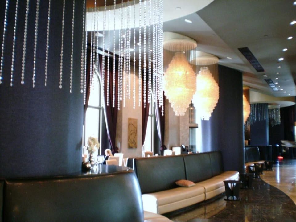 Mediteranes Restaurant / Club Emirates Palace Mandarin Oriental