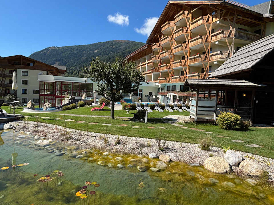 Außenansicht Thermenwelt Hotel Pulverer