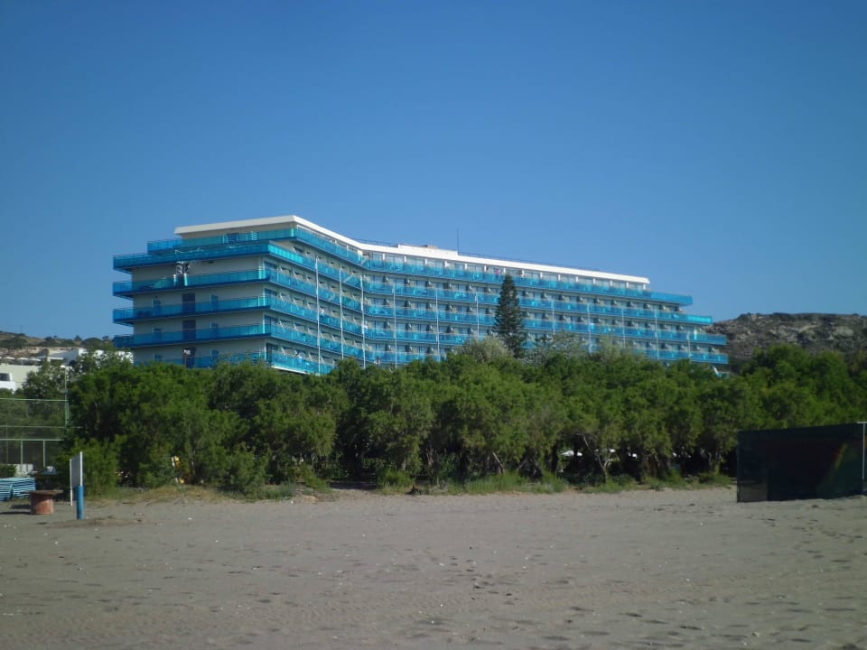 Hotel vom Strand aus gesehen Hotel Calypso Beach