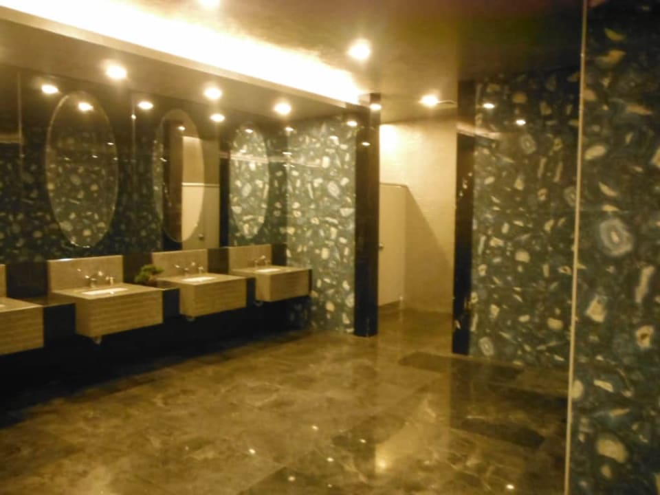 Royal Seginus Royal Seginus