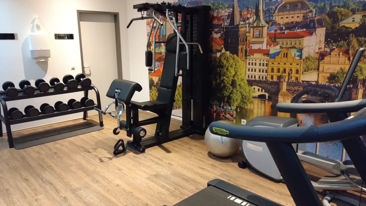  Fitnessbereich NH Hamburg Horner Rennbahn Hamburg HolidayCheck 