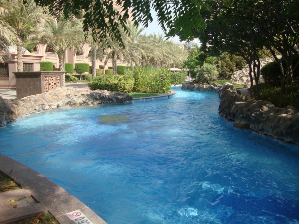 Pool Emirates Palace Mandarin Oriental