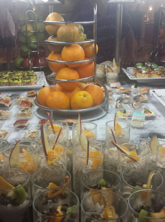 Teil des Dessertbüffets TUI MAGIC LIFE Fuerteventura