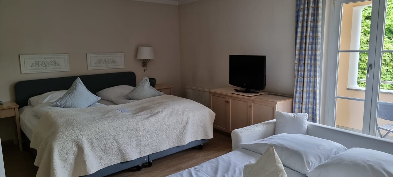 Zimmer Hotel Ampervilla