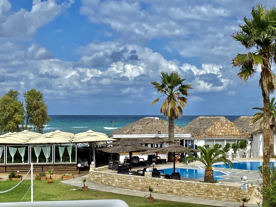 Außenansicht HARPIN Happy Days Beach Hotel