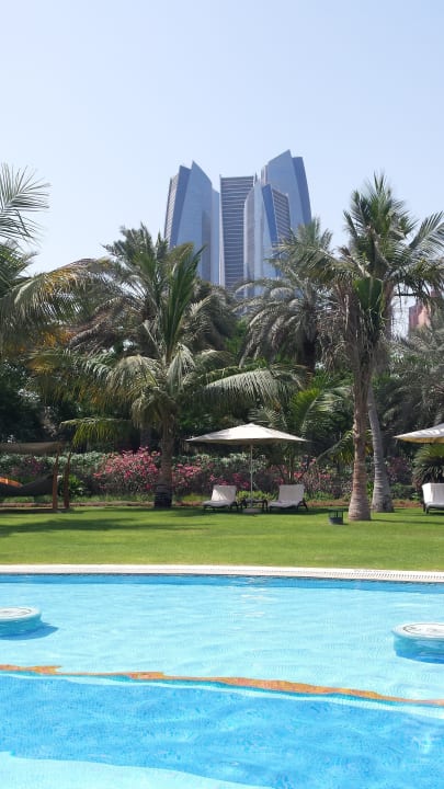 Pool Emirates Palace Mandarin Oriental