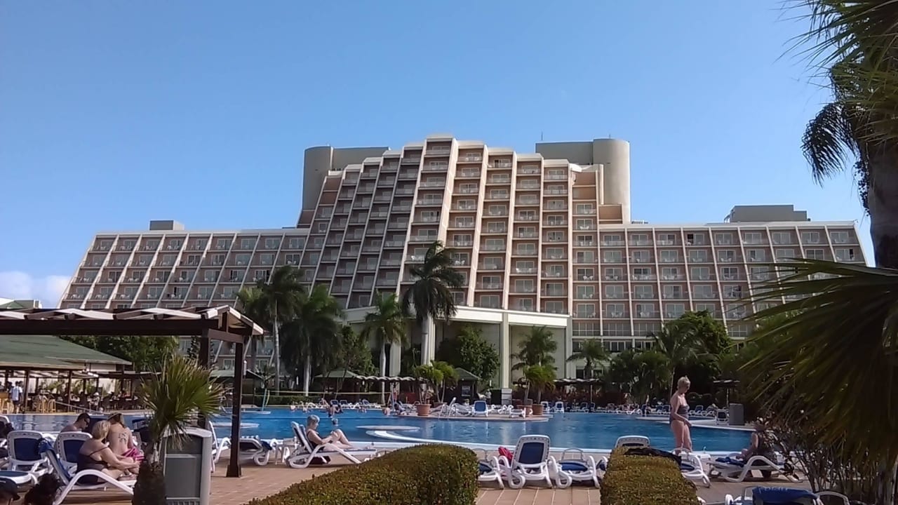 Hotelansicht vom Pool Blau varadero - Adults only