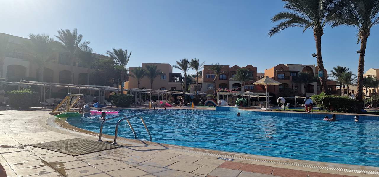 Pool Jaz Makadi Saraya Resort