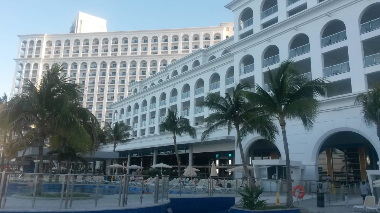 Poolanlage Hotel Riu Cancun