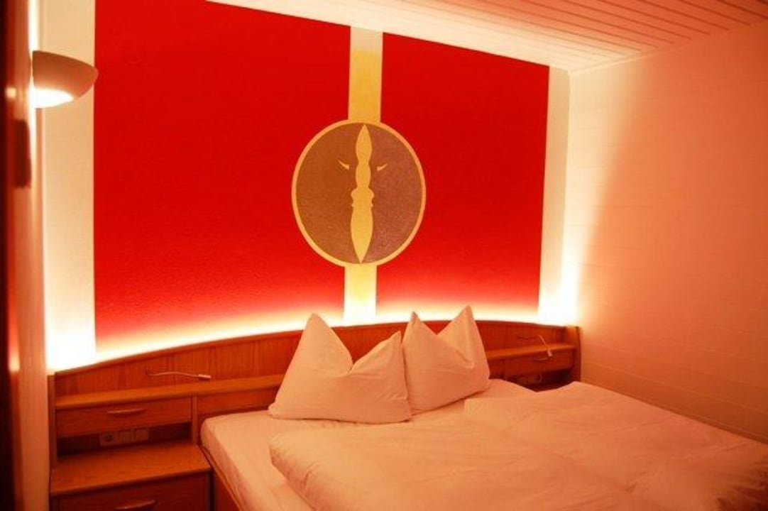 Mond Suite Pension Hois