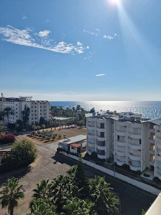 Ausblick Hotel Royal Garden Beach