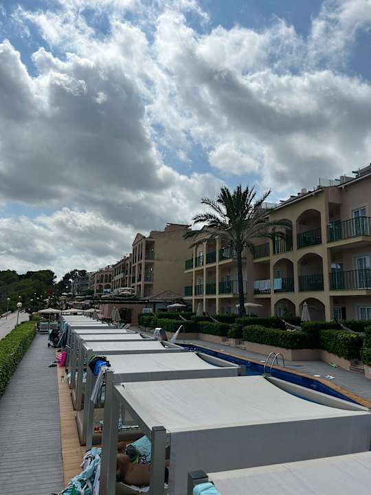 Außenansicht Zafiro Cala Mesquida