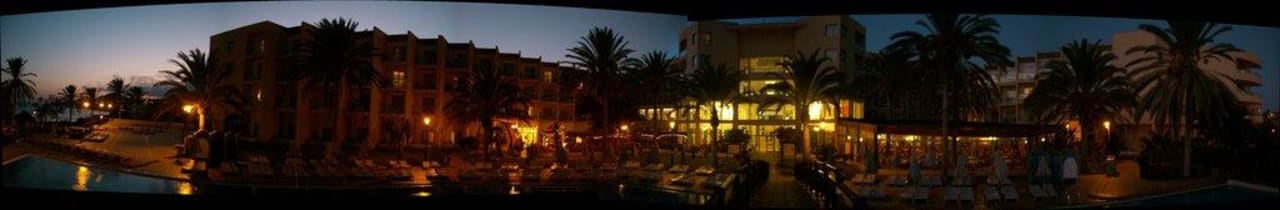 Das Costa Calma Beach Resort bei Nacht SBH Costa Calma Beach Resort