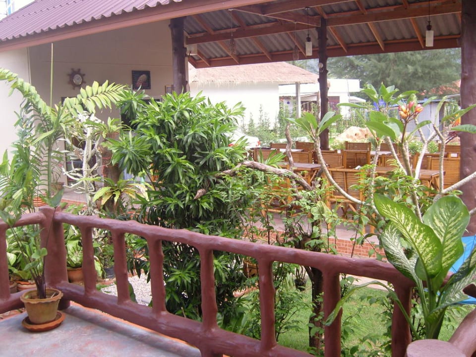 Balcony 2 x 3.5m   Khaolak Summer House Resort