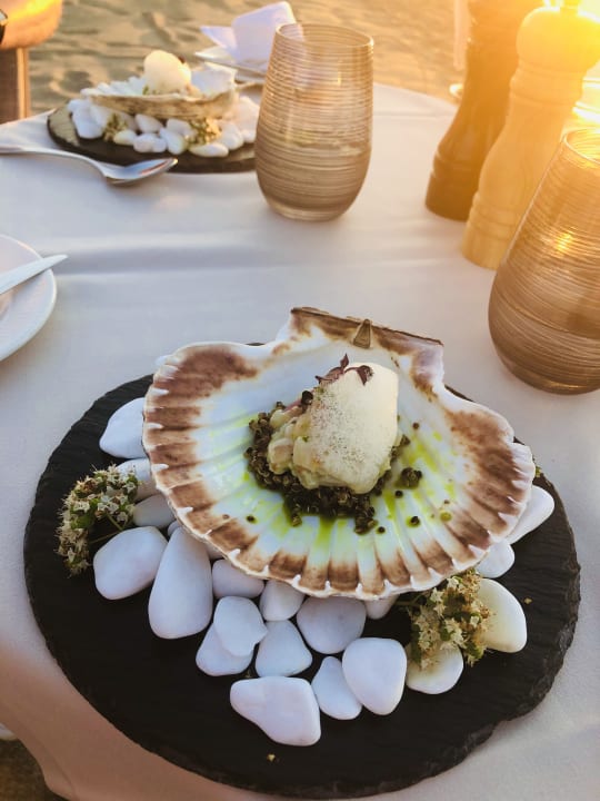 Gastro Ikones Seafront Luxury Suites