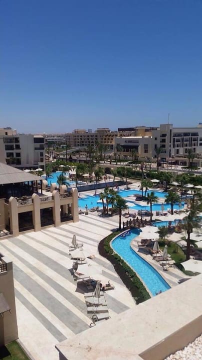 Pool Steigenberger Aqua Magic